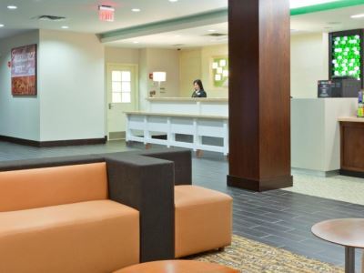 - Newark By Ihg 4*